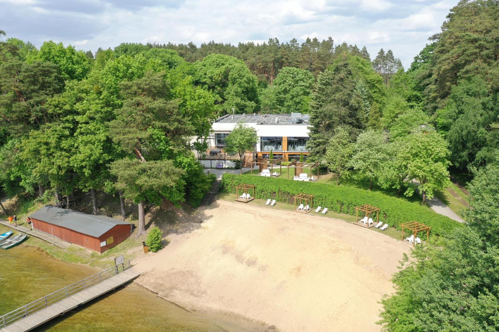 Ryteblota Resort & Spa Zbiczno Bagian luar foto